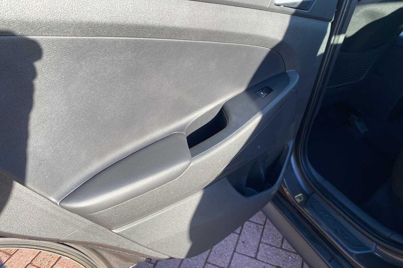 Used Hyundai TUCSON 2016 for sale - 76689760: Photo 29