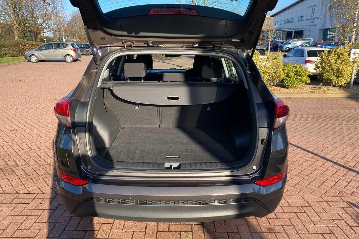 Used Hyundai TUCSON 2016 for sale - 76689760: Photo 34