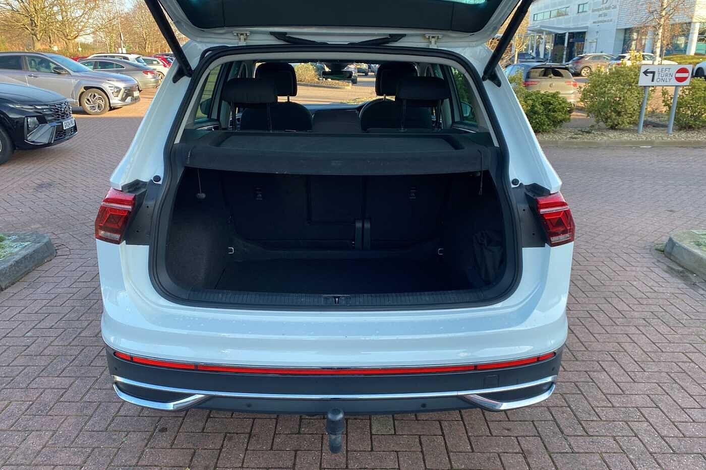 Used Volkswagen Tiguan 2023 for sale - 77074202: Photo 39