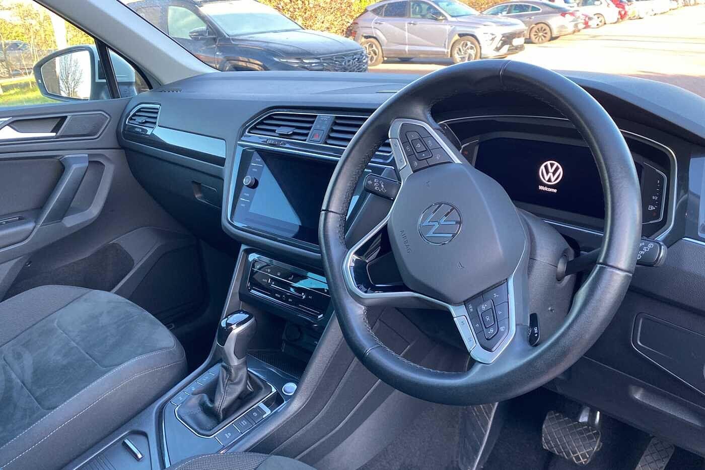 Used Volkswagen Tiguan 2023 for sale - 77074202: Photo 5