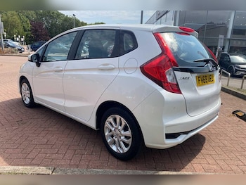 Used Honda Jazz 2020 for sale - 75825902: Photo