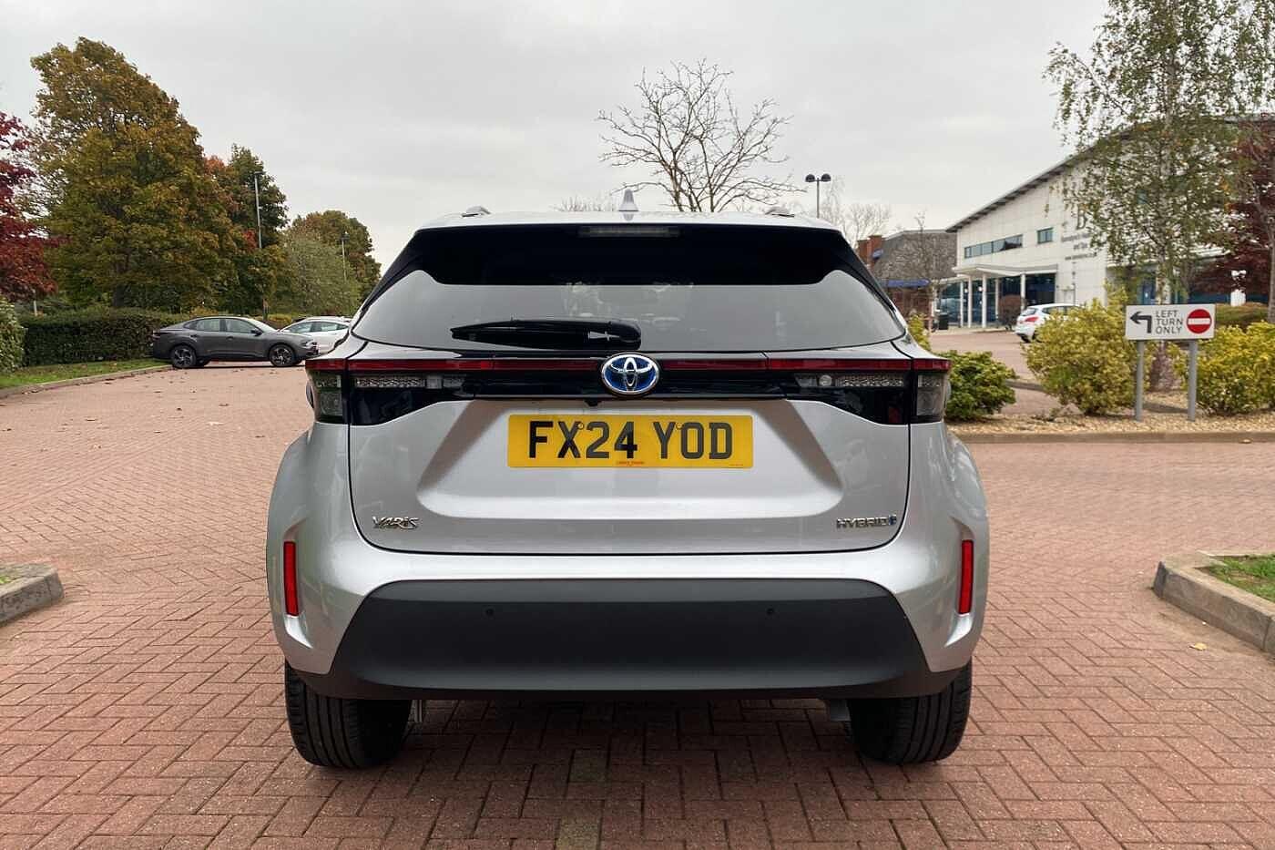 Used Toyota Yaris Cross 2024 for sale - 76239158: Photo 10