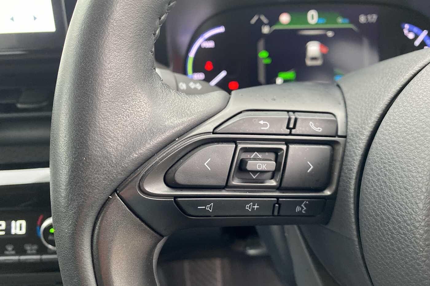 Used Toyota Yaris Cross 2024 for sale - 76239158: Photo 14