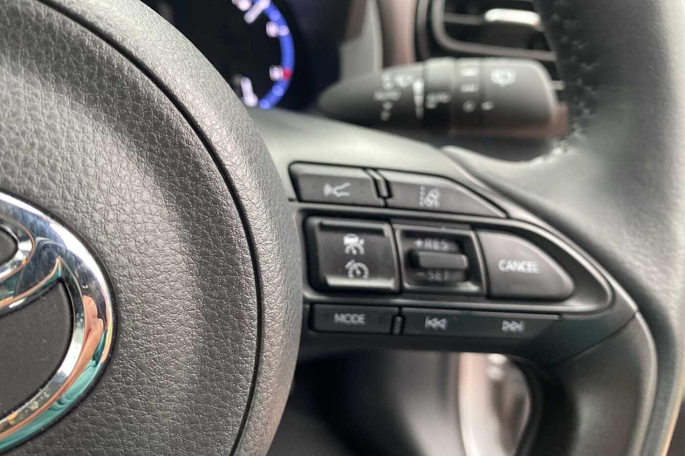 Used Toyota Yaris Cross 2024 for sale - 76239158: Photo 15