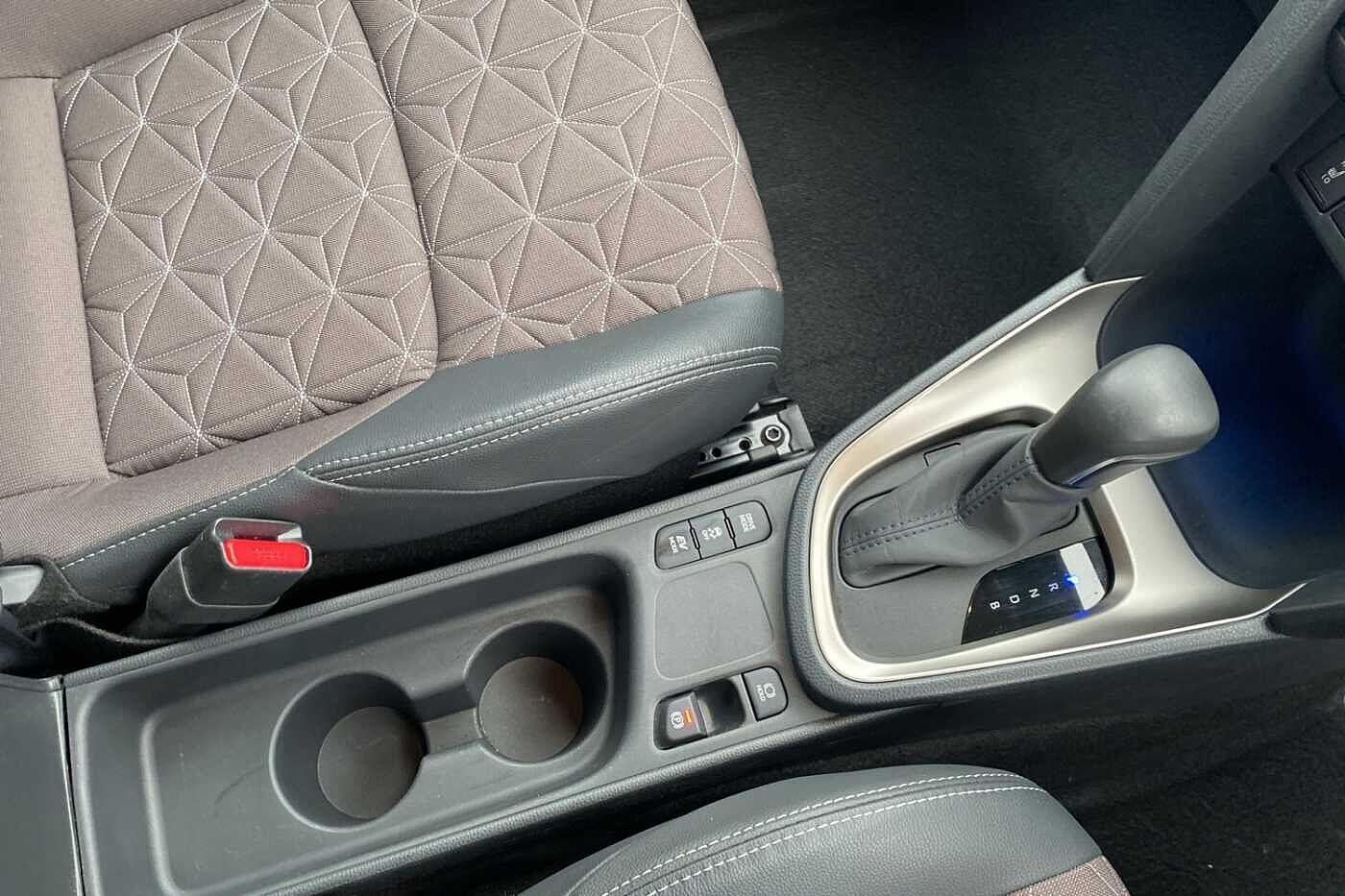 Used Toyota Yaris Cross 2024 for sale - 76239158: Photo 17