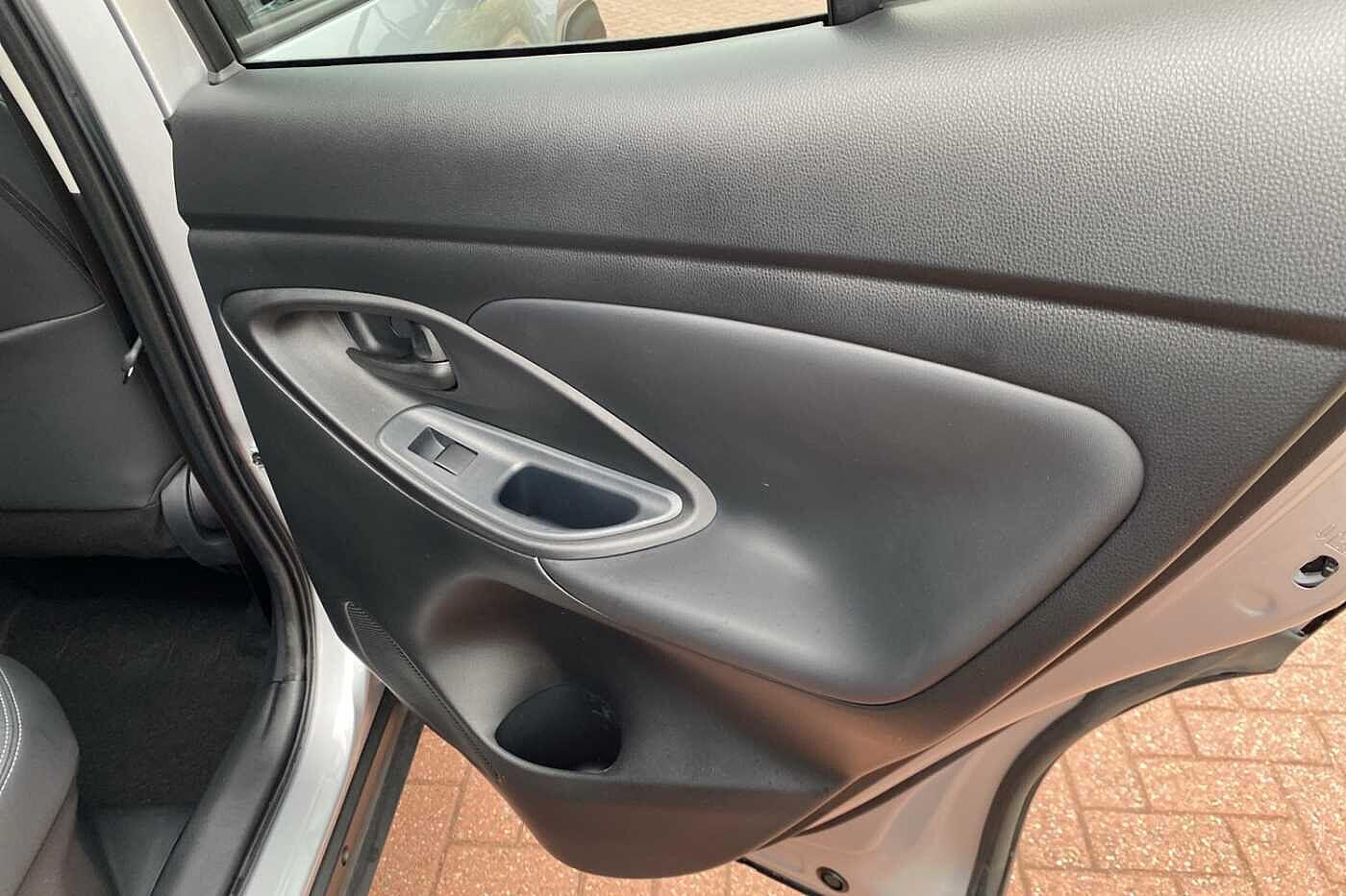 Used Toyota Yaris Cross 2024 for sale - 76239158: Photo 34