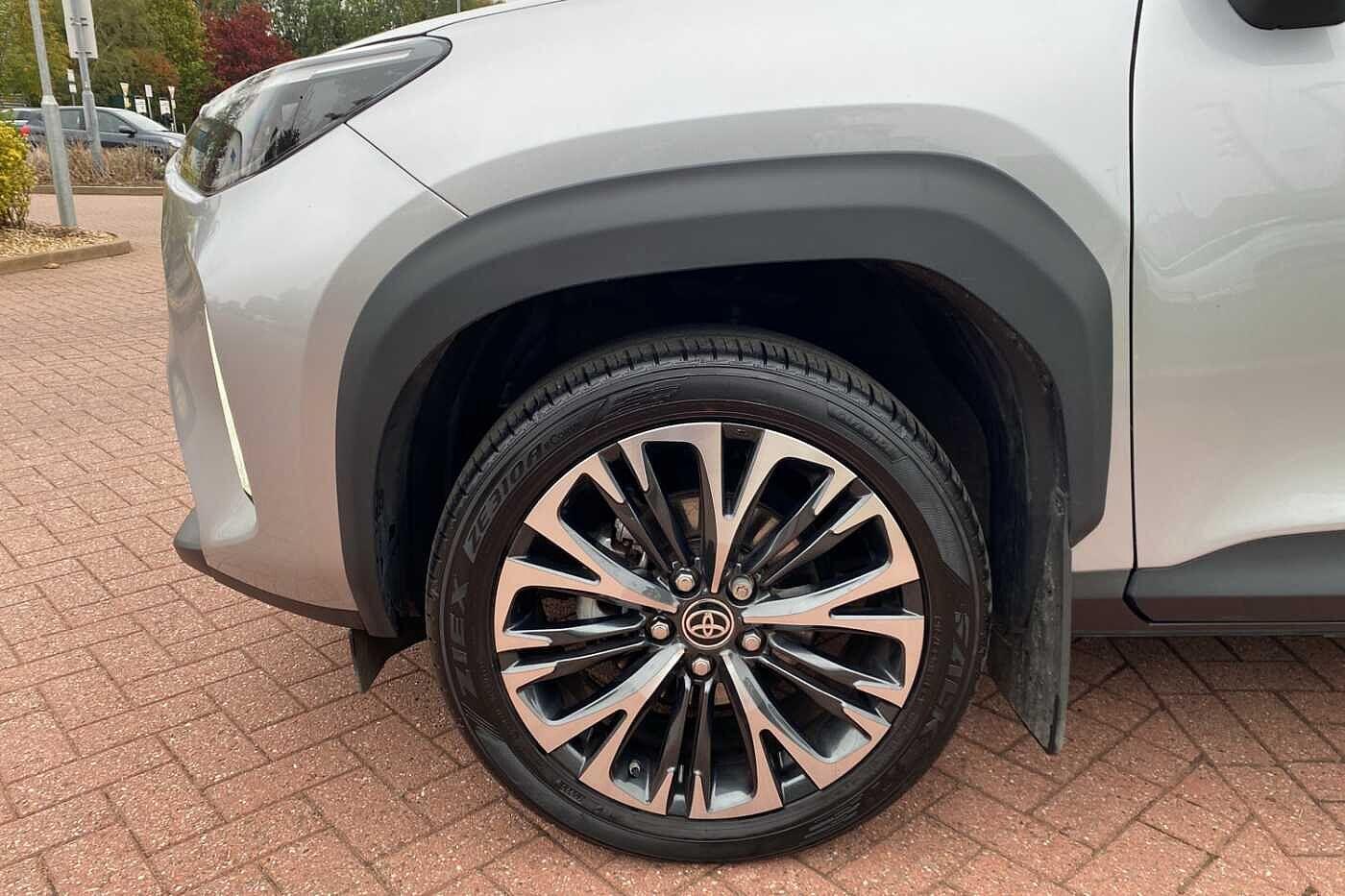 Used Toyota Yaris Cross 2024 for sale - 76239158: Photo 41