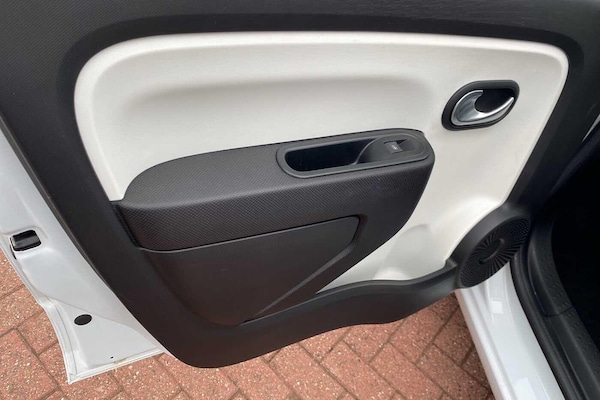 Used Renault Twingo for sale - 76214091: Photo 30