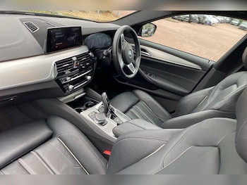 Used BMW 5 Series 2018 for sale - 76538948: Photo