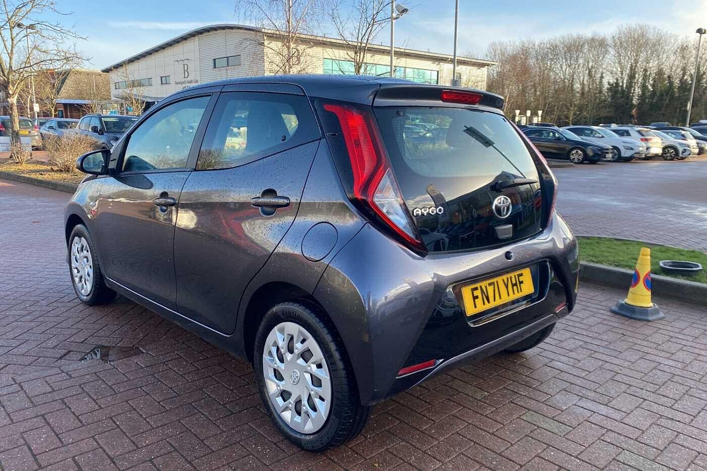 Used Toyota AYGO 2021 for sale - 77479206: Photo 4