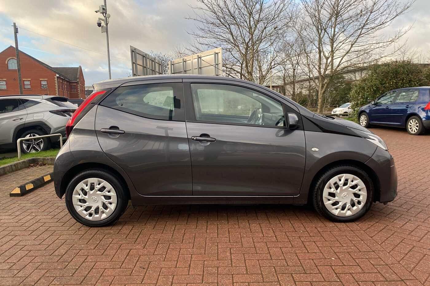 Used Toyota AYGO 2021 for sale - 77479206: Photo 8
