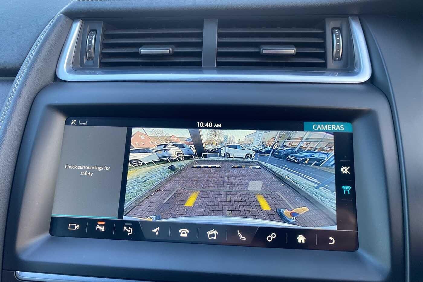 Used Jaguar E-Pace 2019 for sale - 76701537: Photo 15