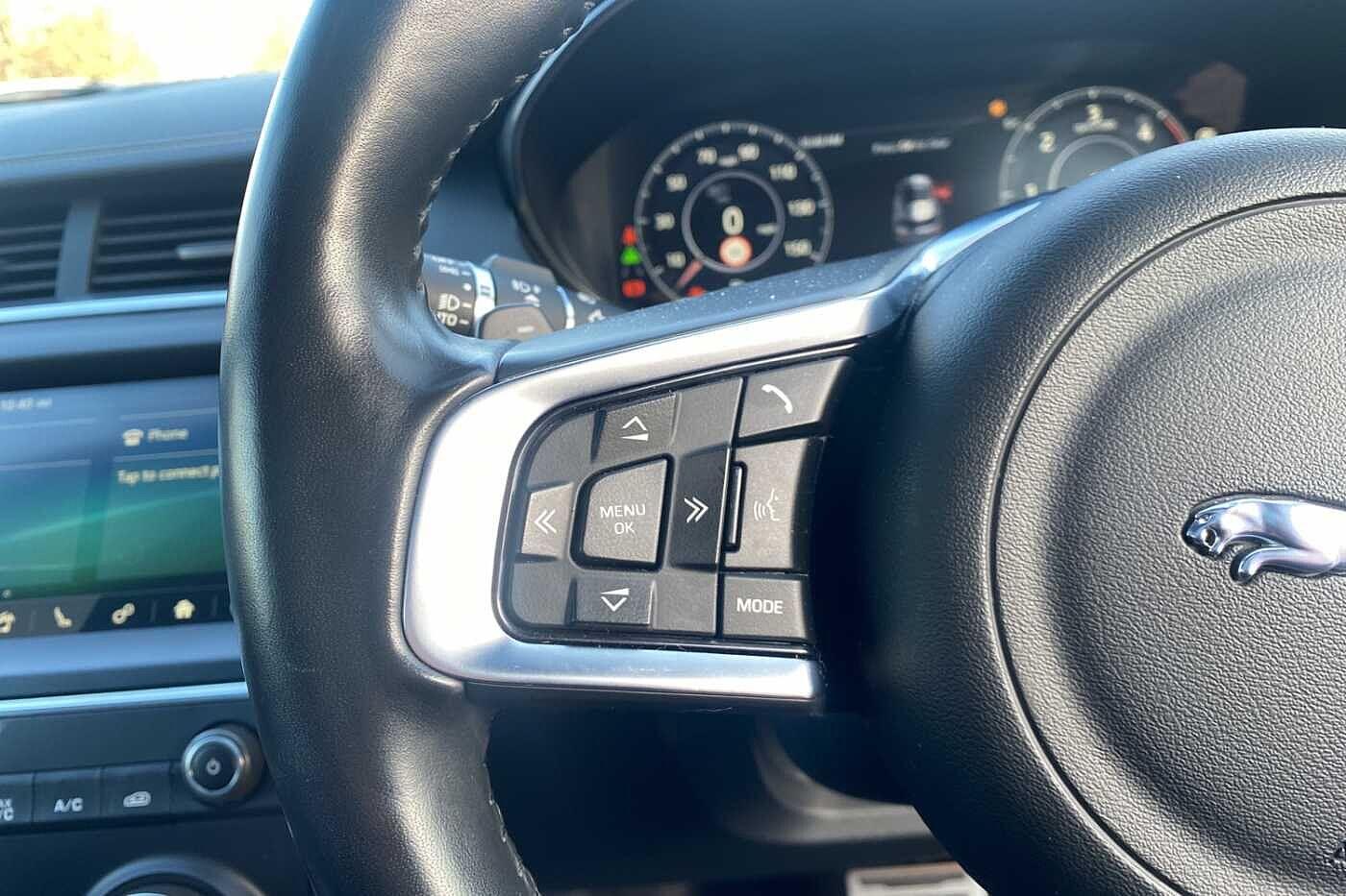 Used Jaguar E-Pace 2019 for sale - 76701537: Photo 19