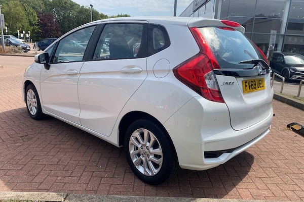 Used Honda Jazz 2020 for sale - 76188534: Photo 3