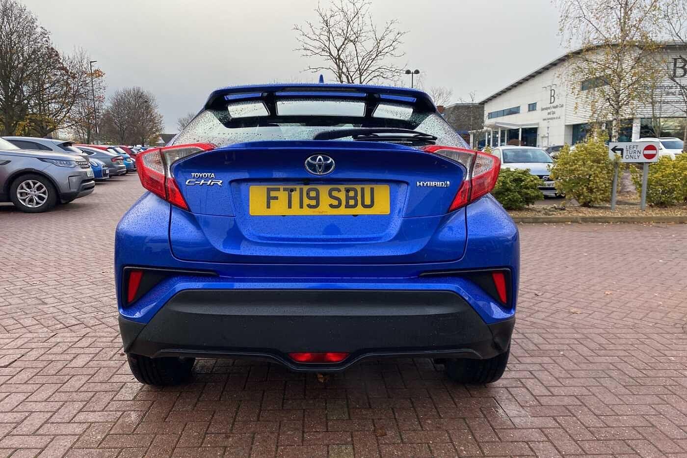 Used Toyota C-HR 2019 for sale - 76612818: Photo 11