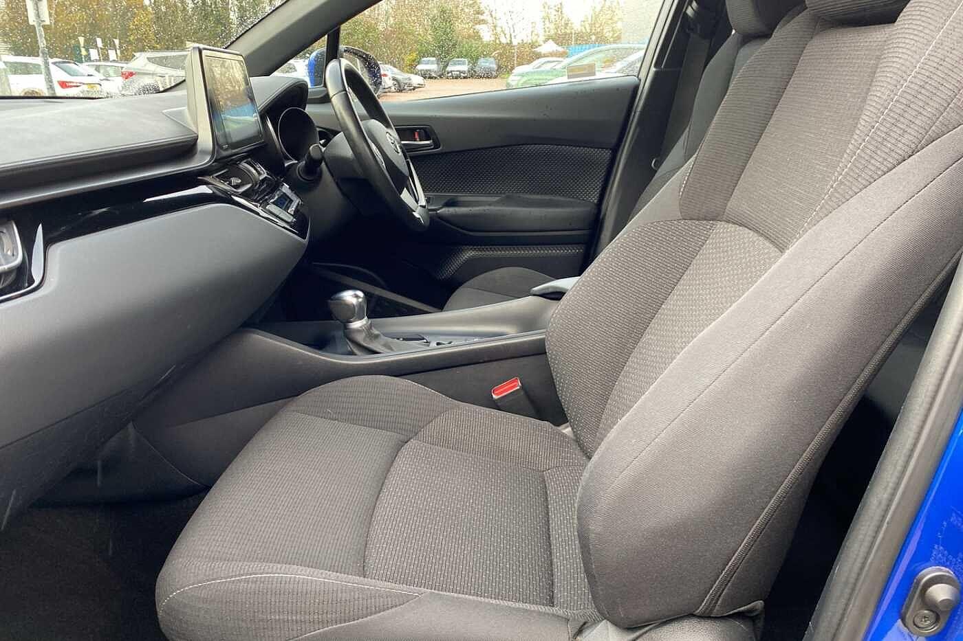 Used Toyota C-HR 2019 for sale - 76612818: Photo 29