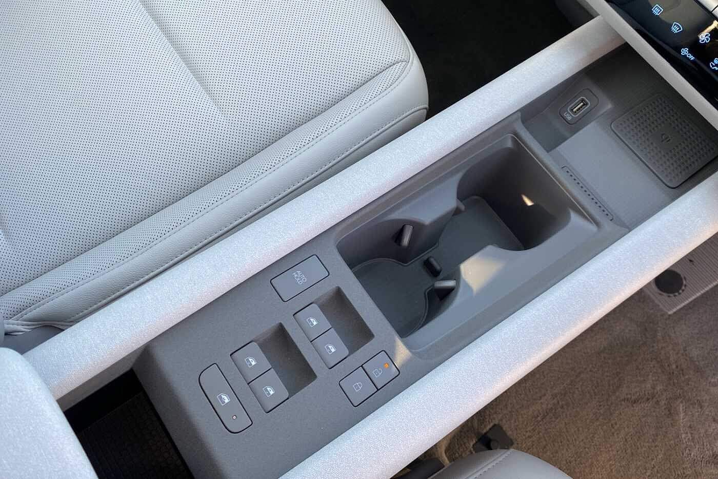 Used Hyundai IONIQ 6 2024 for sale - 76573705: Photo 16