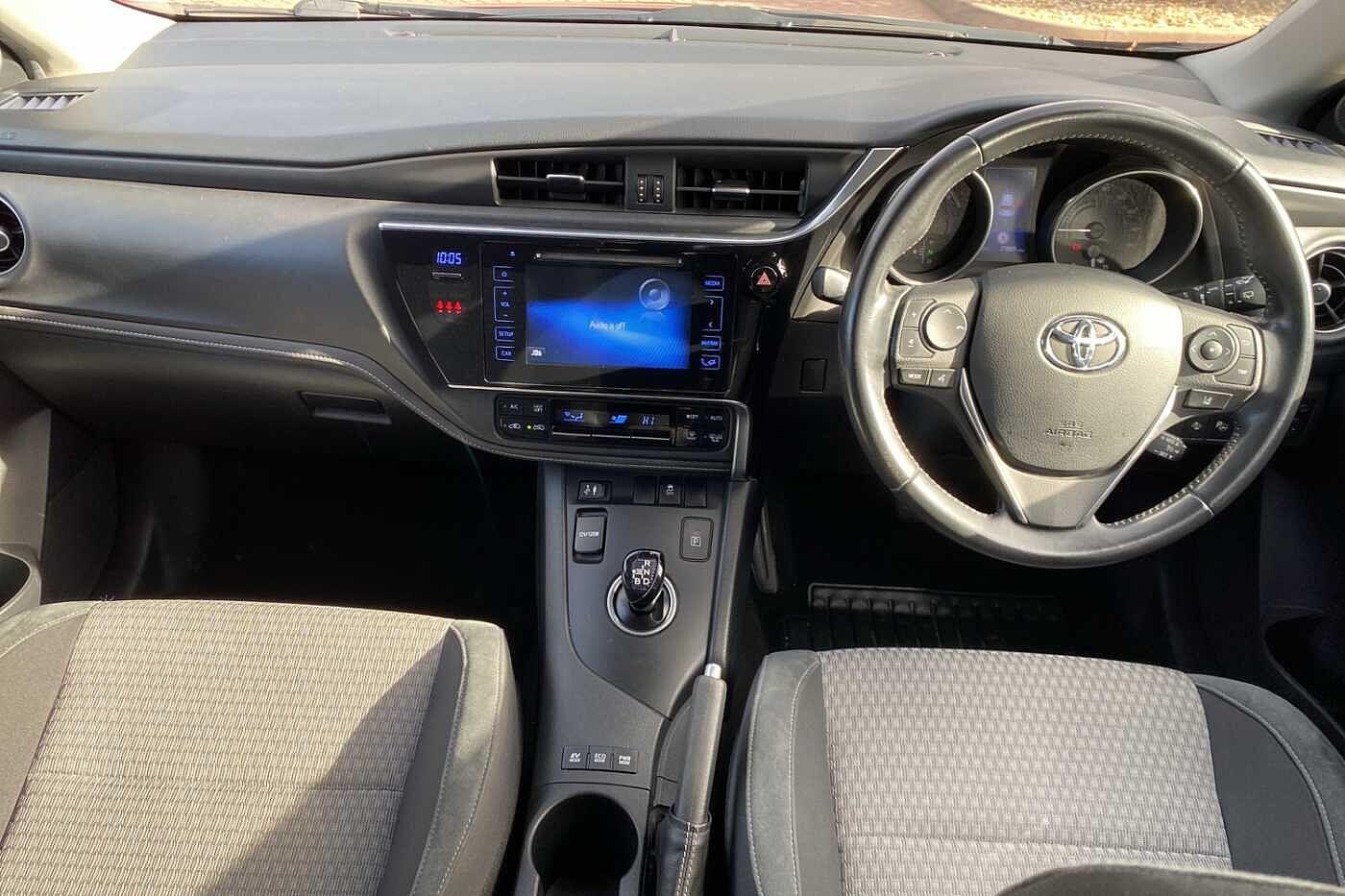 Used Toyota Auris 2018 for sale - 76137047: Photo 12