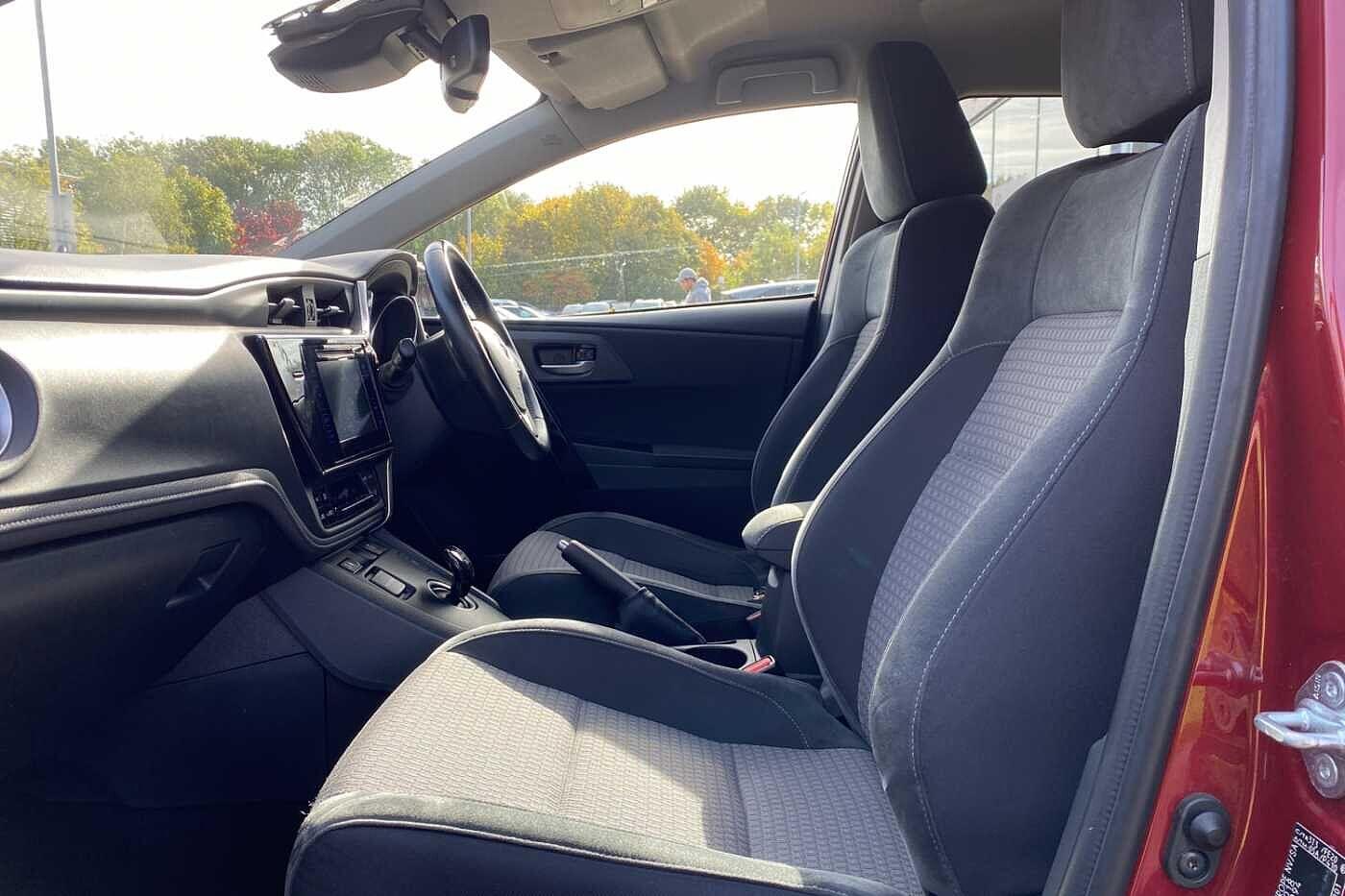 Used Toyota Auris 2018 for sale - 76137047: Photo 29