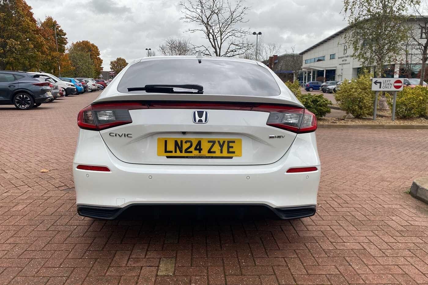 Used Honda Civic 2024 for sale - 76440924: Photo 11