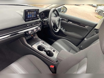 Used Honda Civic 2024 for sale - 76440924: Photo