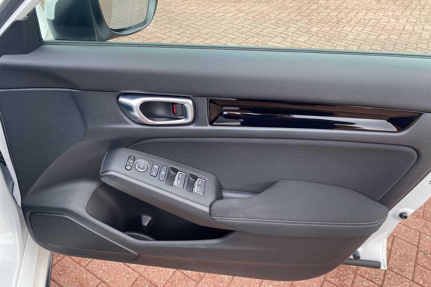 Used Honda Civic 2024 for sale - 76440924: Photo 35