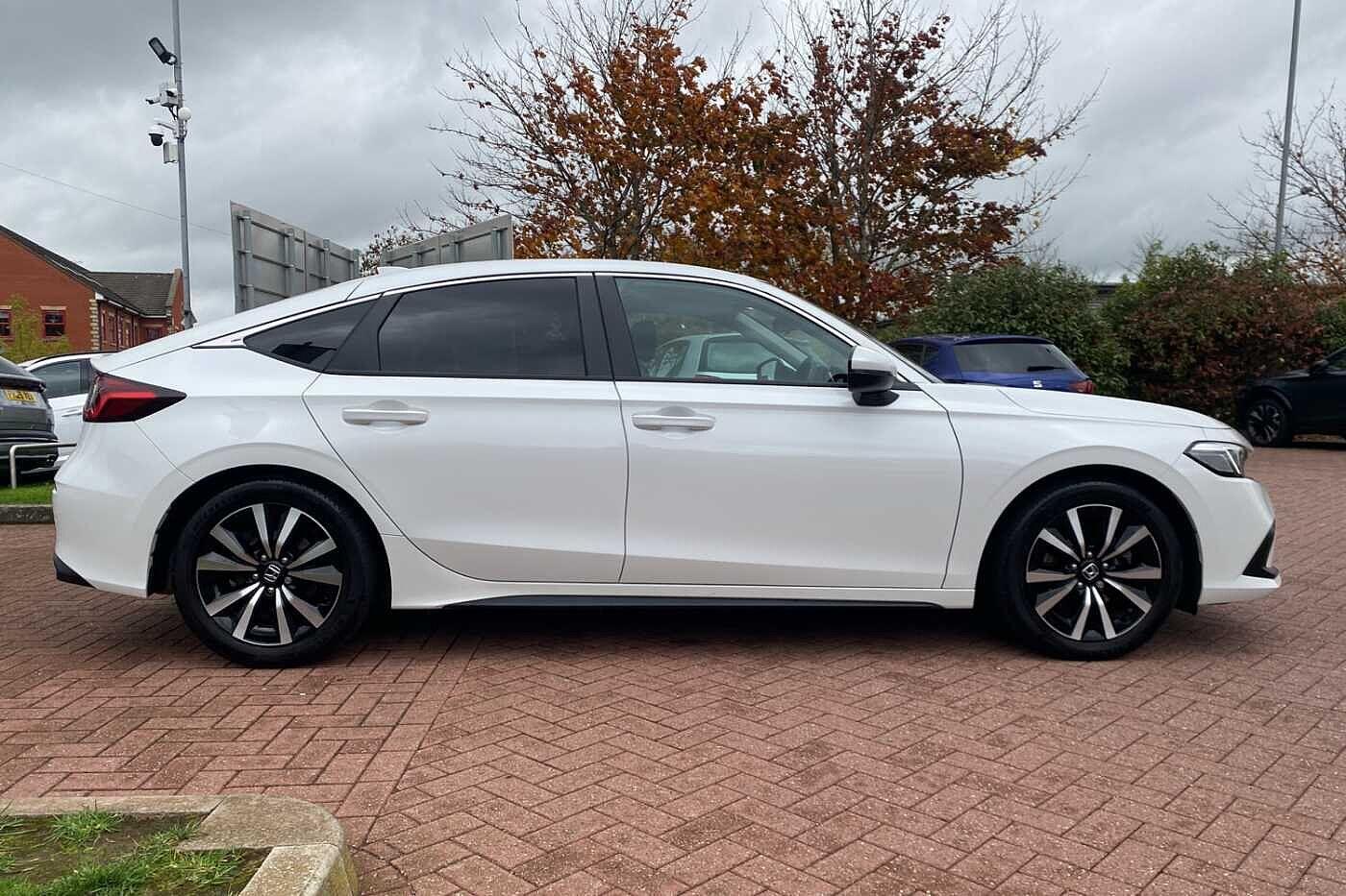 Used Honda Civic 2024 for sale - 76440924: Photo 4