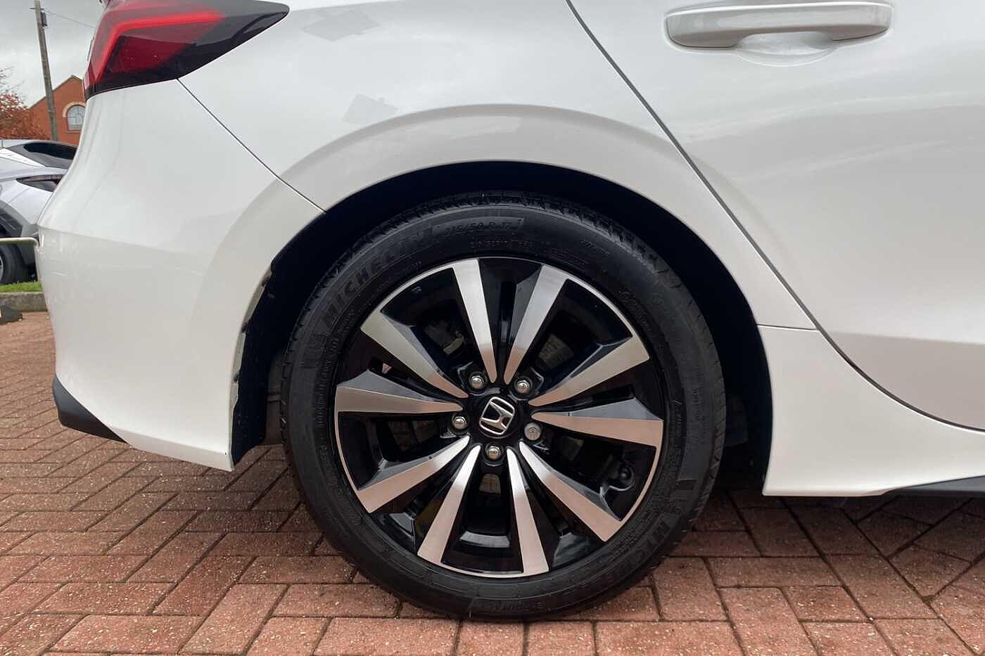 Used Honda Civic 2024 for sale - 76440924: Photo 5