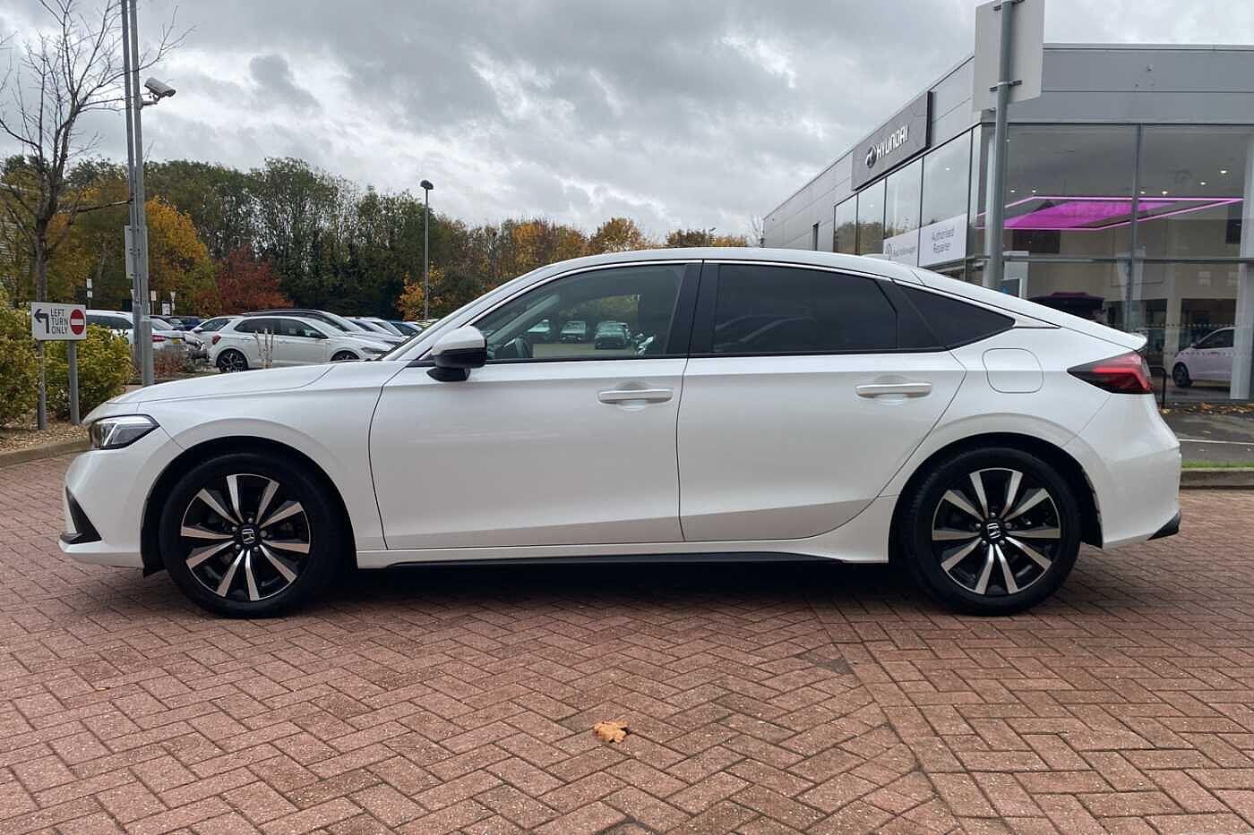 Used Honda Civic 2024 for sale - 76440924: Photo 9