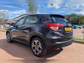 Used Honda HR-V 2018 for sale - 75905888: Photo