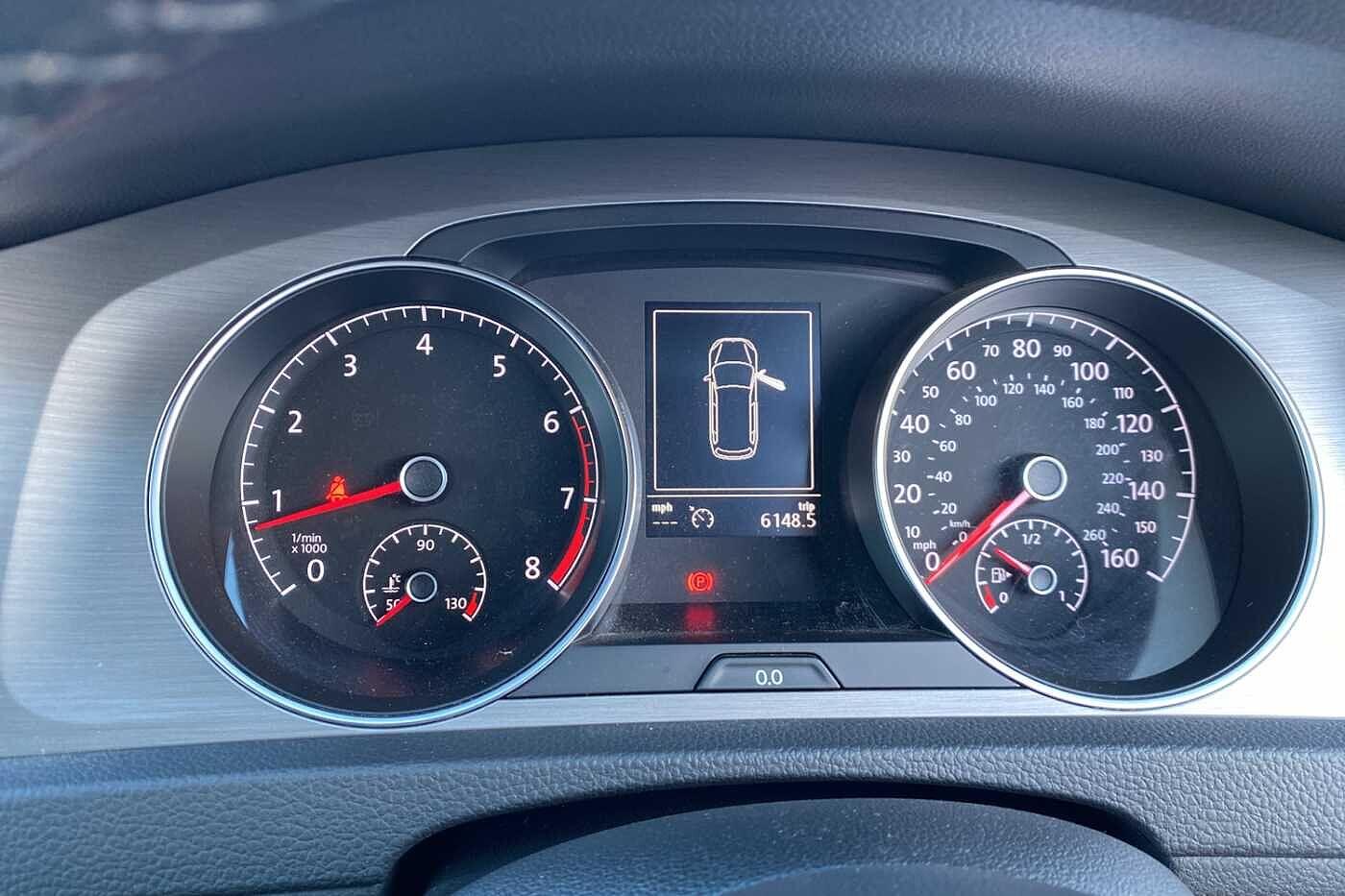 Used Volkswagen Golf 2015 for sale - 76657848: Photo 14