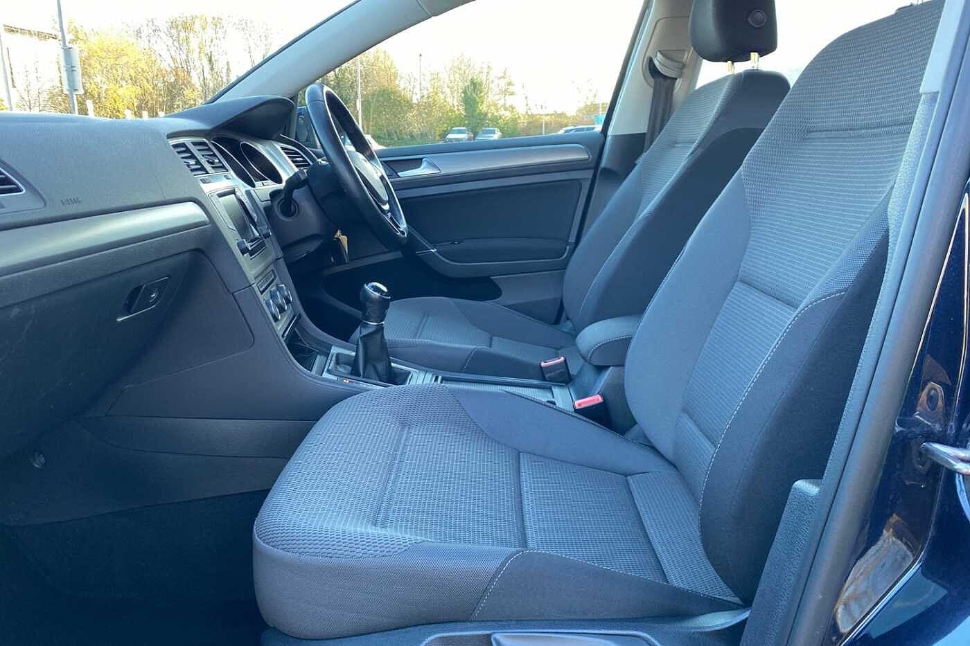 Used Volkswagen Golf 2015 for sale - 76657848: Photo 29