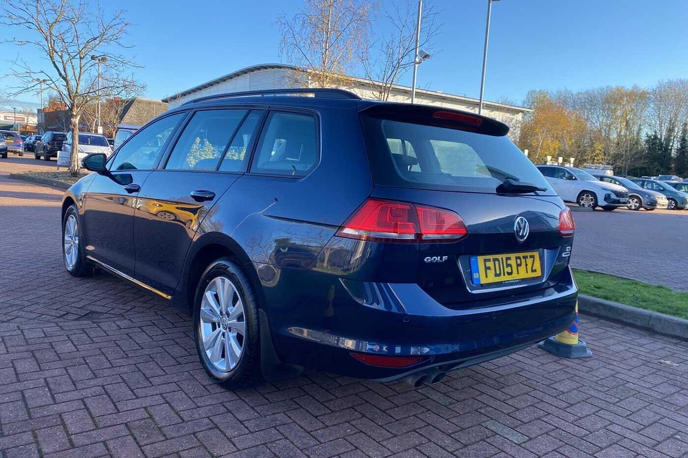 Used Volkswagen Golf 2015 for sale - 76657848: Photo 3