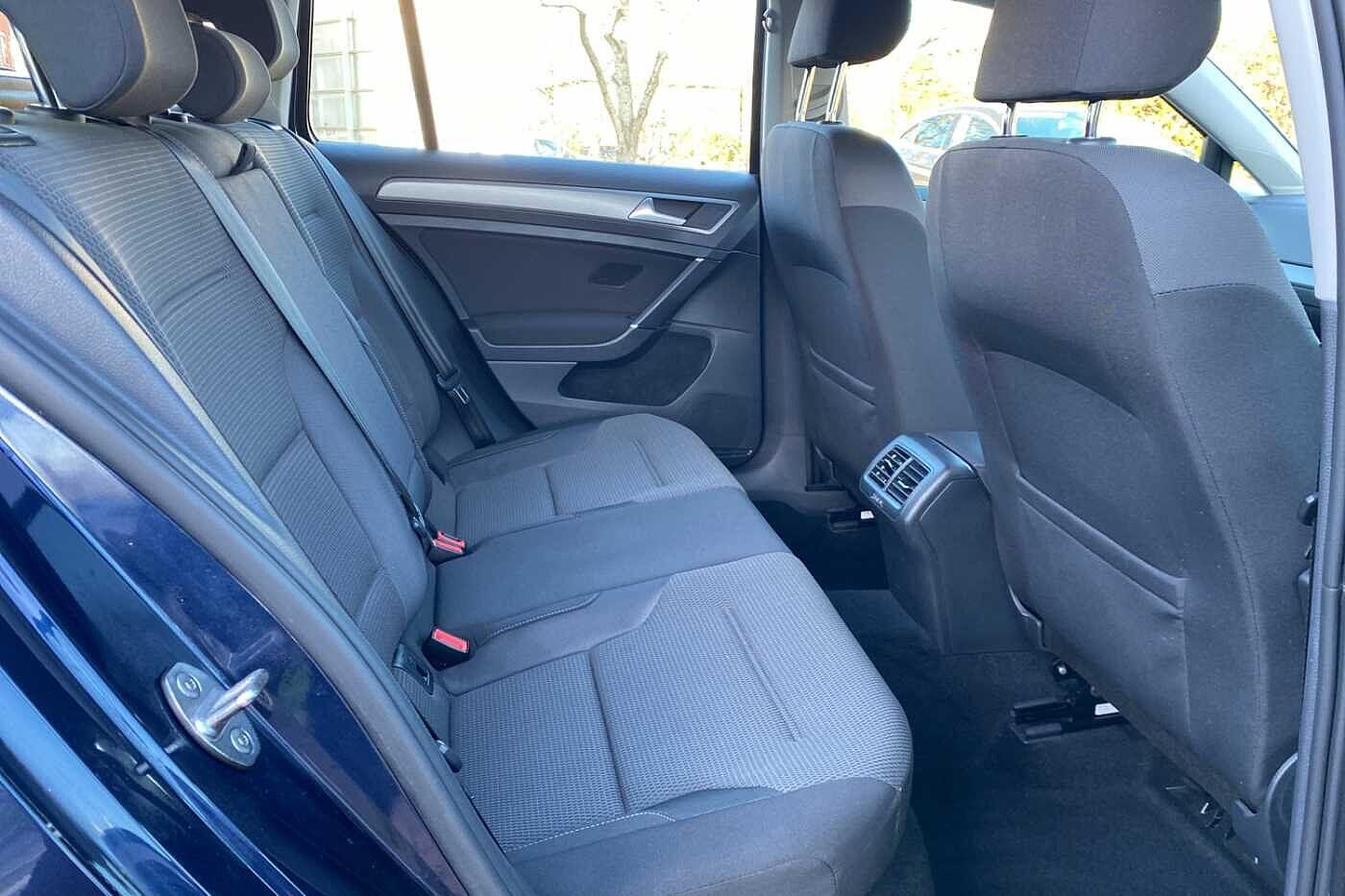 Used Volkswagen Golf 2015 for sale - 76657848: Photo 32