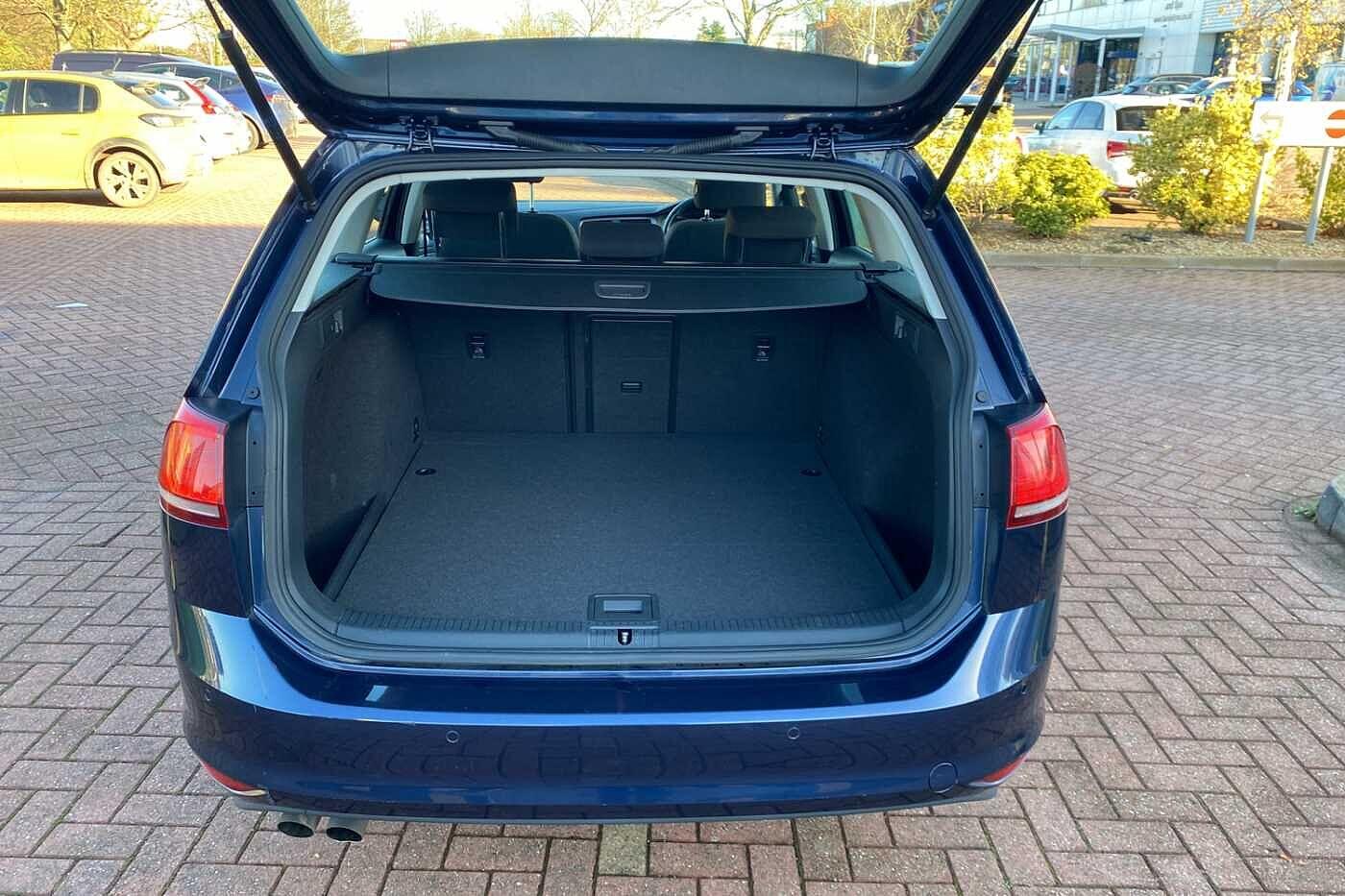 Used Volkswagen Golf 2015 for sale - 76657848: Photo 36