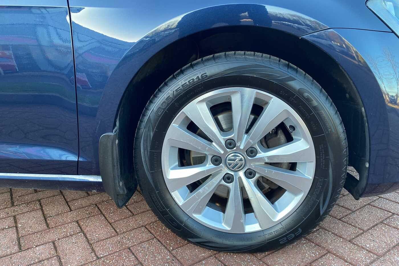 Used Volkswagen Golf 2015 for sale - 76657848: Photo 40