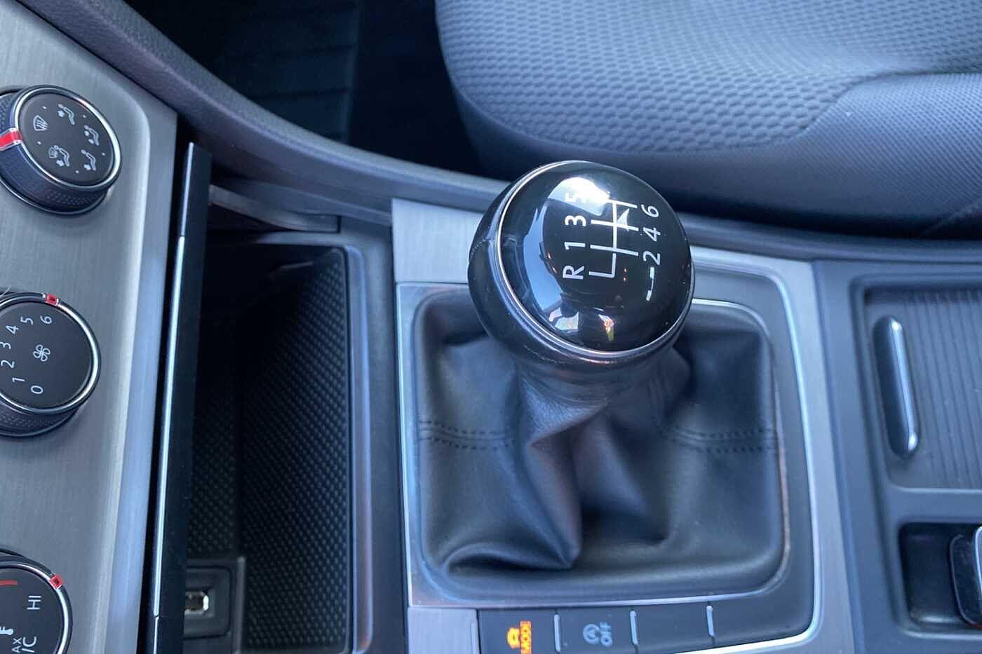 Used Volkswagen Golf 2015 for sale - 76657848: Photo 8