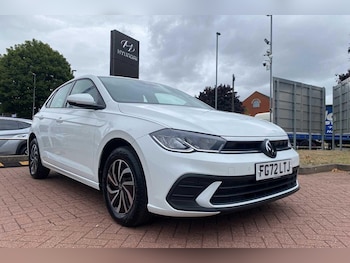 (72) - 1.0 TSI Life 5dr