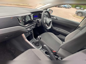 Used Volkswagen Polo 2022 for sale - 75826002: Photo
