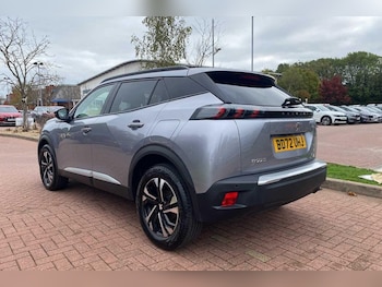 Used Peugeot 2008 2022 for sale - 76189523: Photo 3
