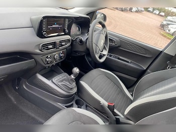 Used Hyundai i10 2025 for sale - 77215594: Photo