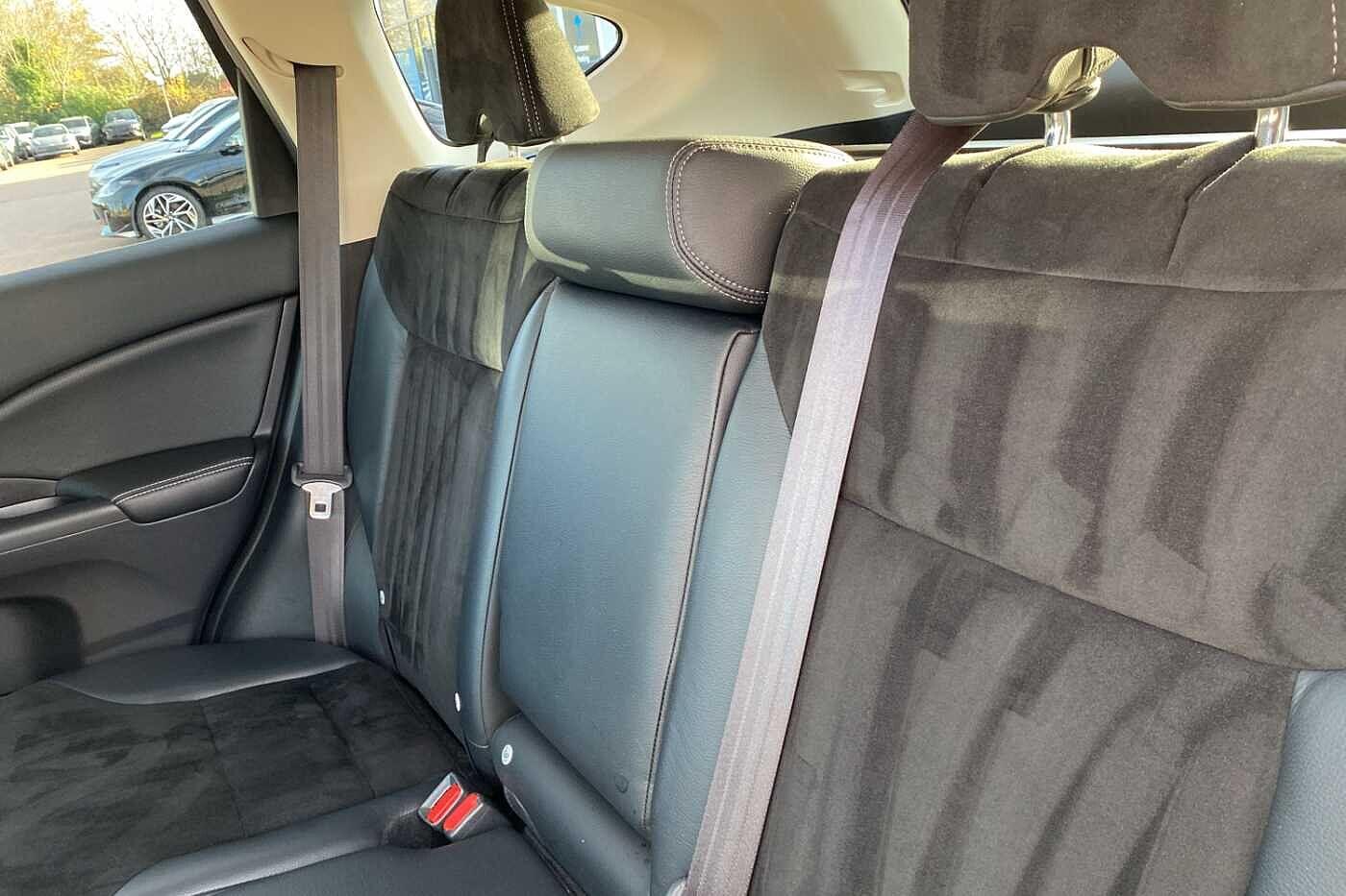 Used Honda CR-V for sale - 76572357: Photo 10