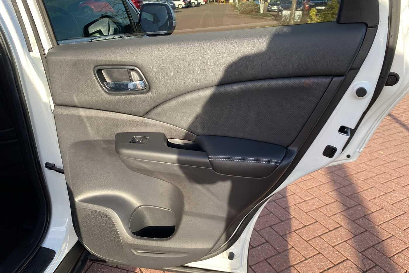 Used Honda CR-V for sale - 76572357: Photo 34