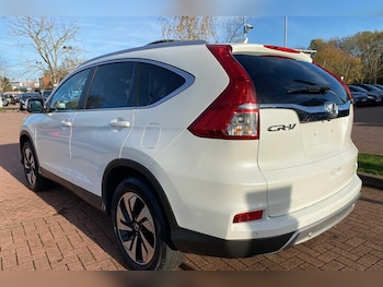 Used Honda CR-V 2016 for sale - 76572357: Photo