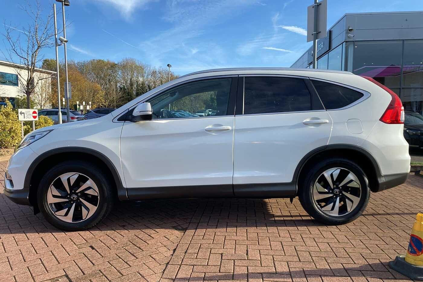 Used Honda CR-V for sale - 76572357: Photo 9