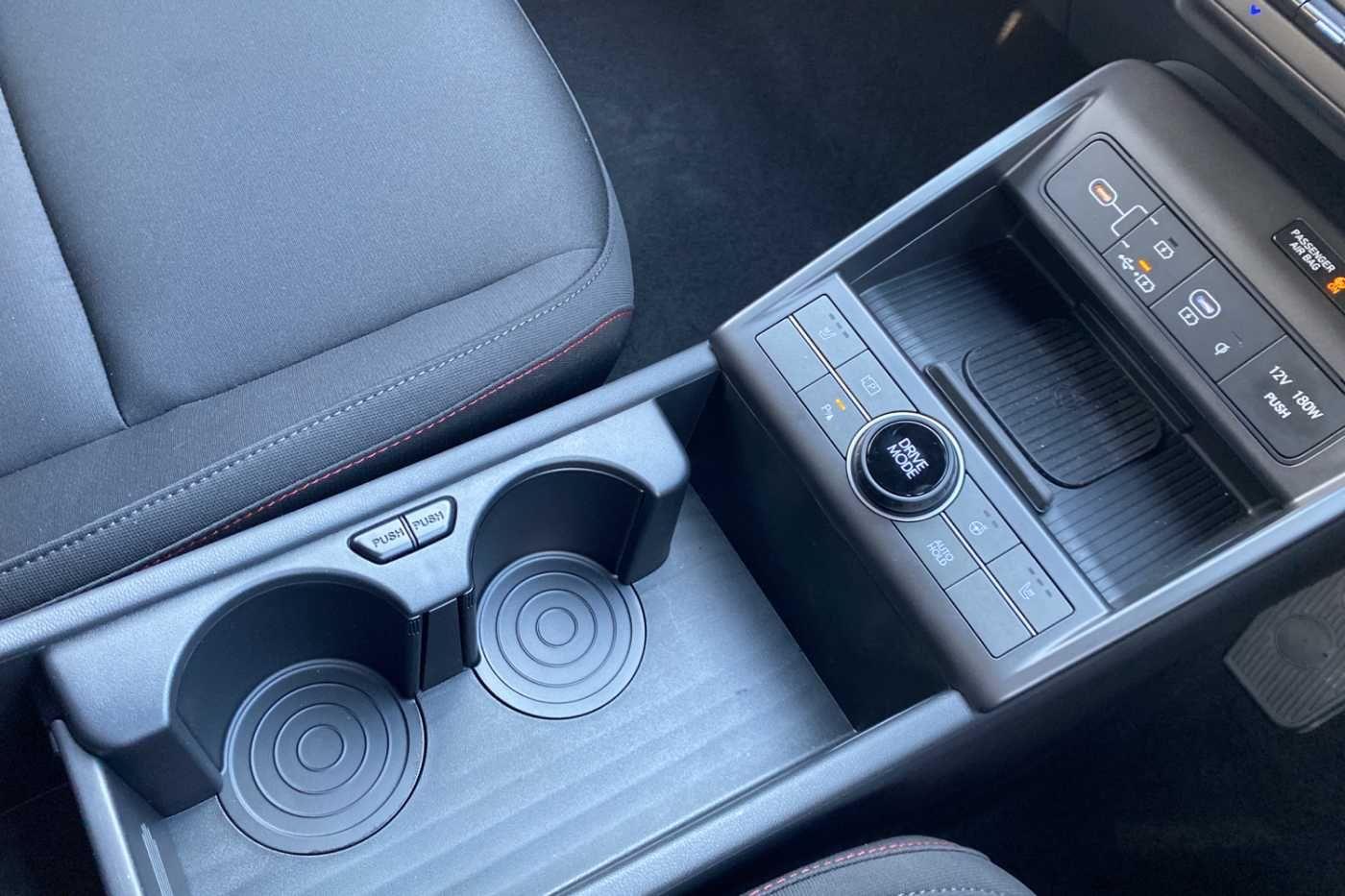 Used Hyundai KONA 2024 for sale - 76995778: Photo 49