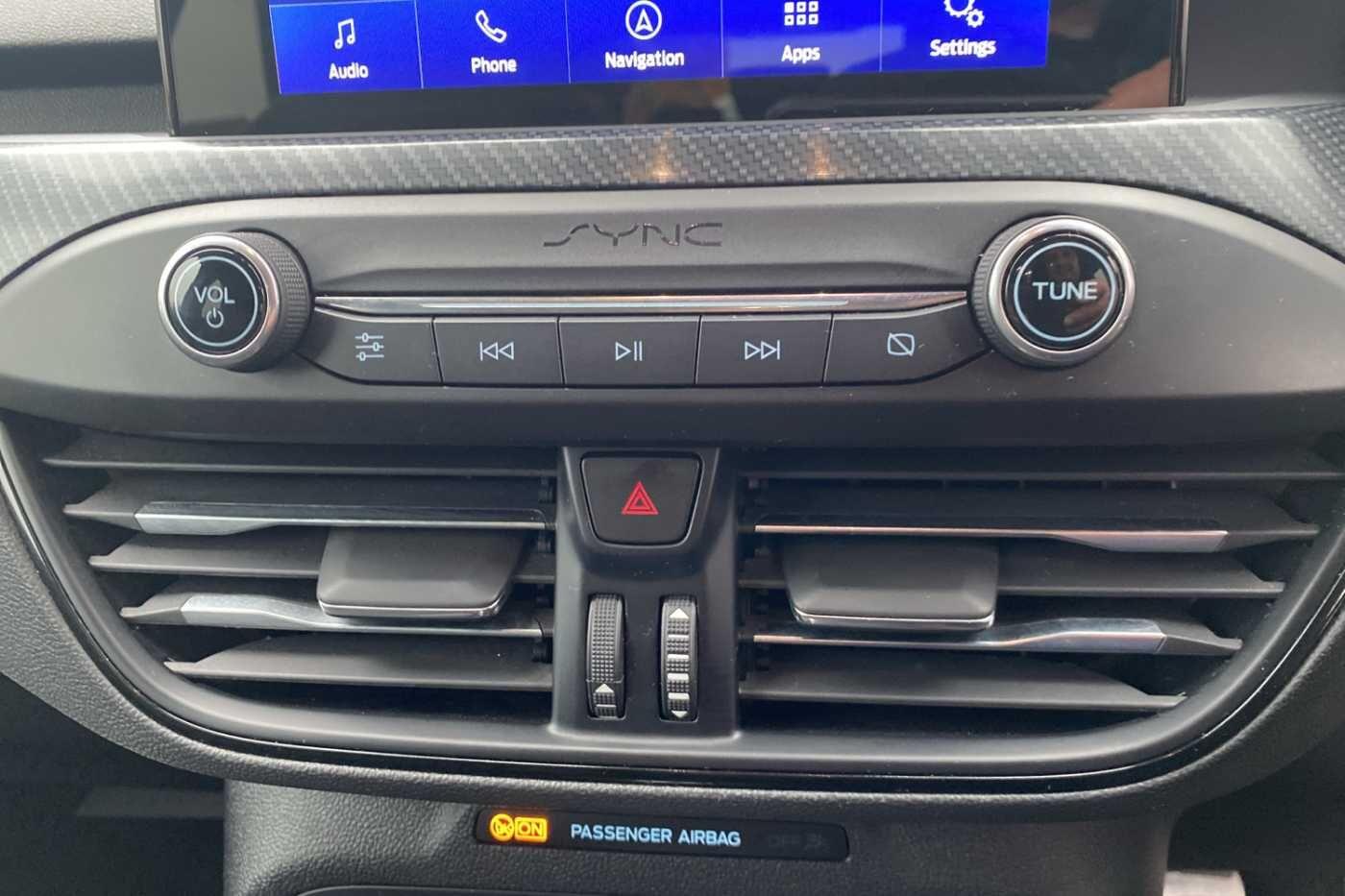 Used Ford Focus 2019 for sale - 76498911: Photo 11