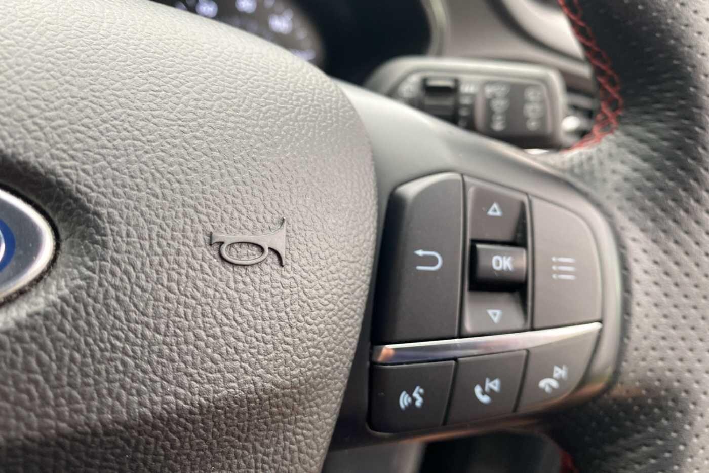 Used Ford Focus 2019 for sale - 76498911: Photo 15