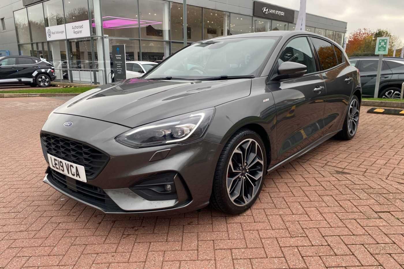 Used Ford Focus 2019 for sale - 76498911: Photo 17