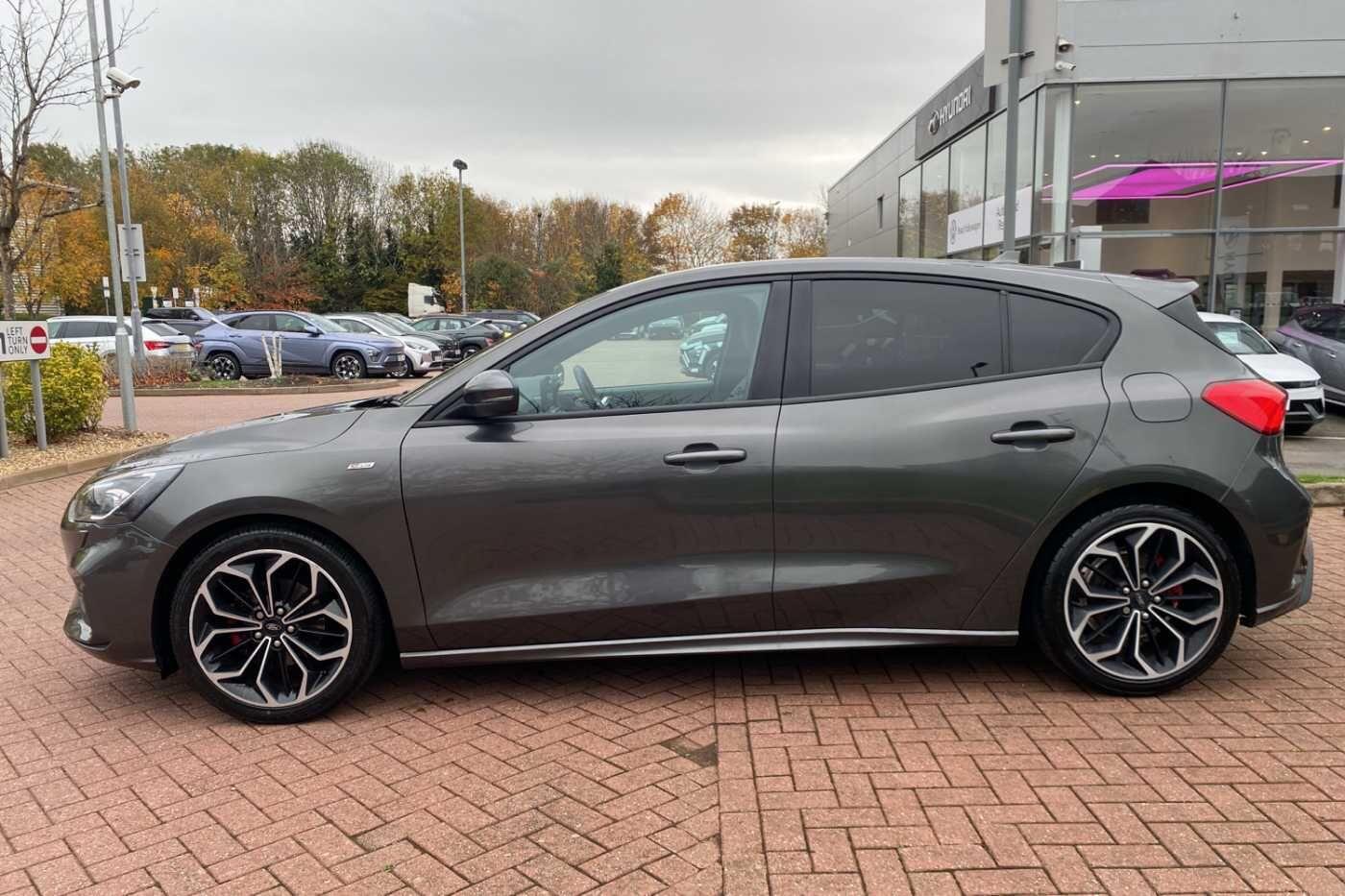 Used Ford Focus 2019 for sale - 76498911: Photo 41